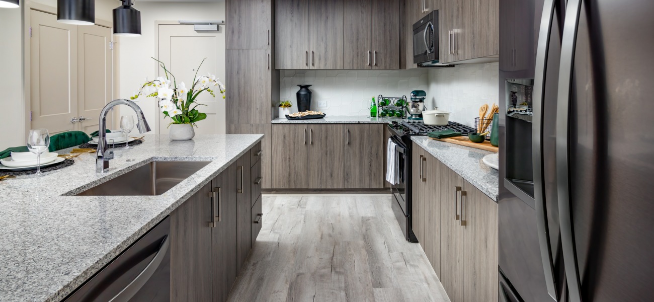 Peachtree luxe kitchen finishes Peachtree luxe kitchen finishes